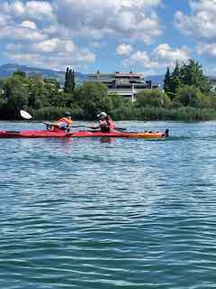 Kanufahren im Lido und HAE-Holzschild machen in Mollis